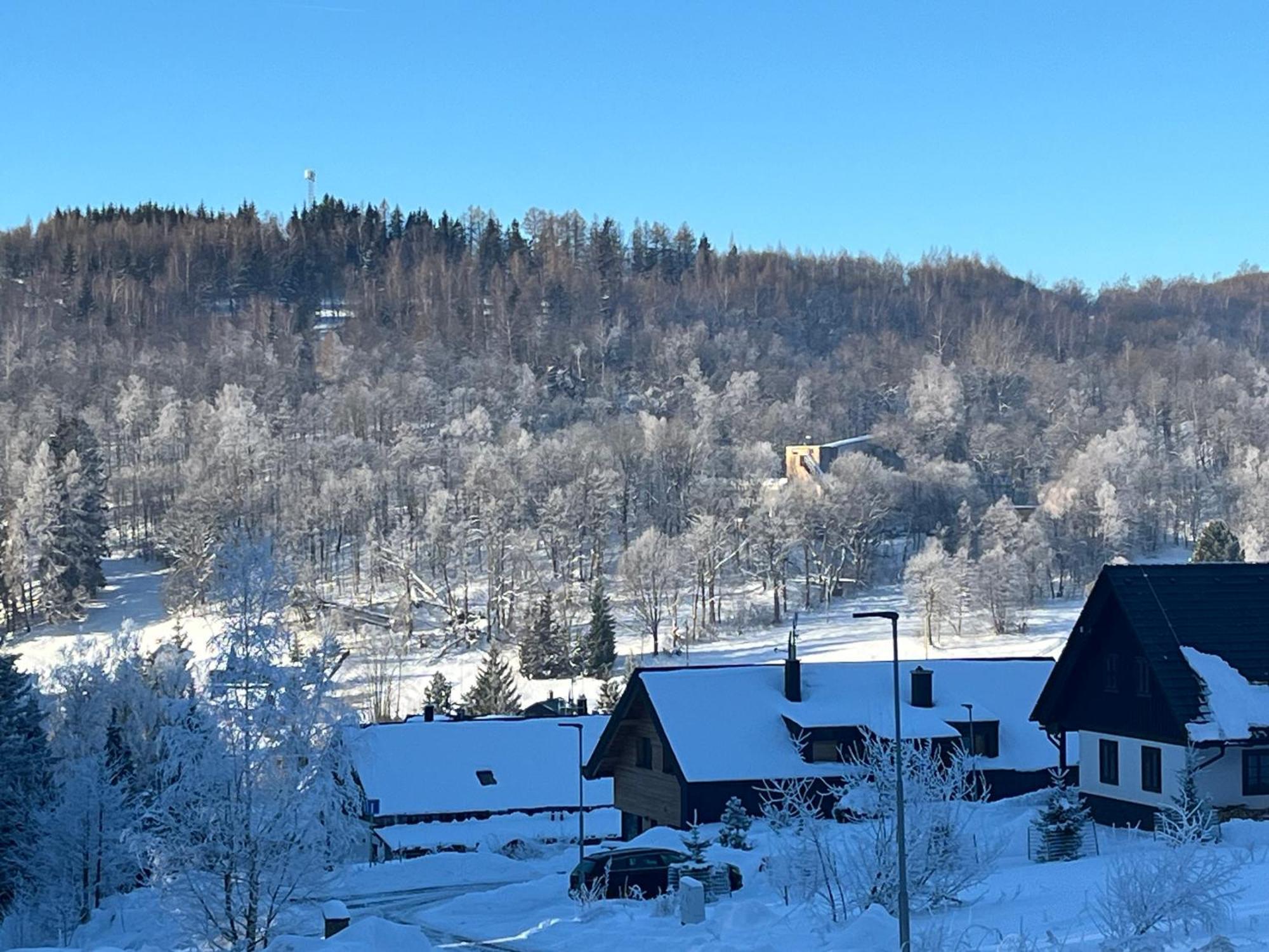 Apartman Hruska Černý Dŭl Esterno foto